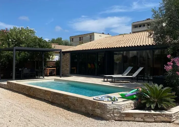 Villa 5 Min Walk To Port Fréjus